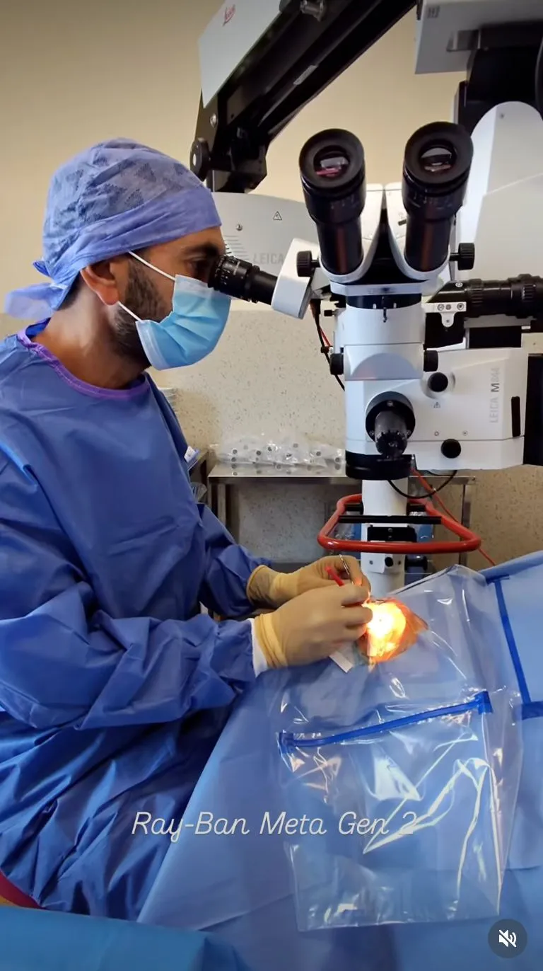 Chirurgie de la cataracte filmée au bloc opératoire par le Dr Mayer Srour